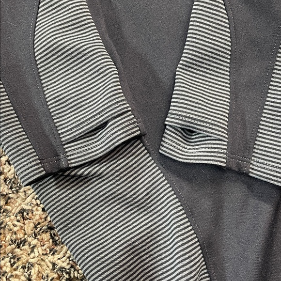 Athleta Black Striped Quarter-Zip Activewear Pullover Size M | GUC/Flaw - Picture 3 of 8